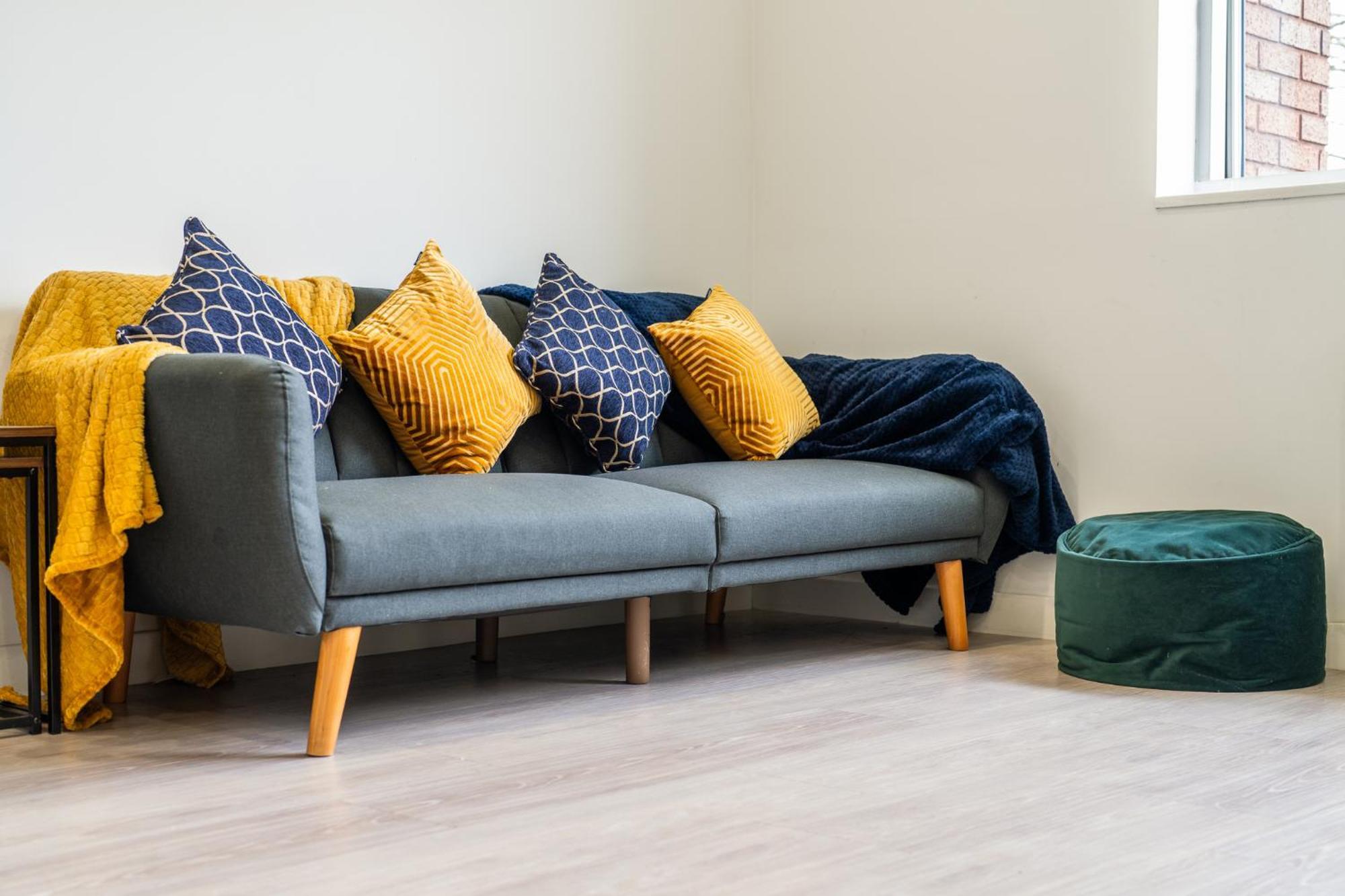 Luxury 1 Bedroom Serviced Apartment With Roof Terrace & Gym Stevenage Eksteriør bilde